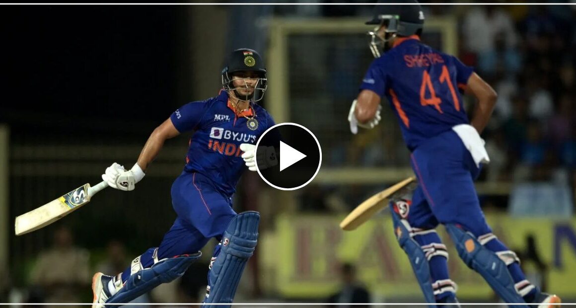 “किस कोटे से टीम में खेलता है ये, अब और नहीं झेल सकते इसे टीम से बाहर फेंको” इस खिलाडी पर भड़के फैंस