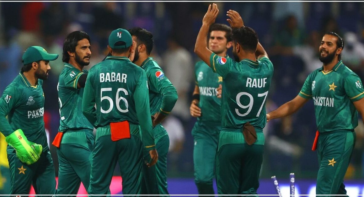 “पाकिस्तान हिन्दू खिलाड़ियों से नफरत करता है” इस पाकिस्तानी खिलाड़ी ने अपने देश को कहा बुरा, BCCI से मांगी मदद
