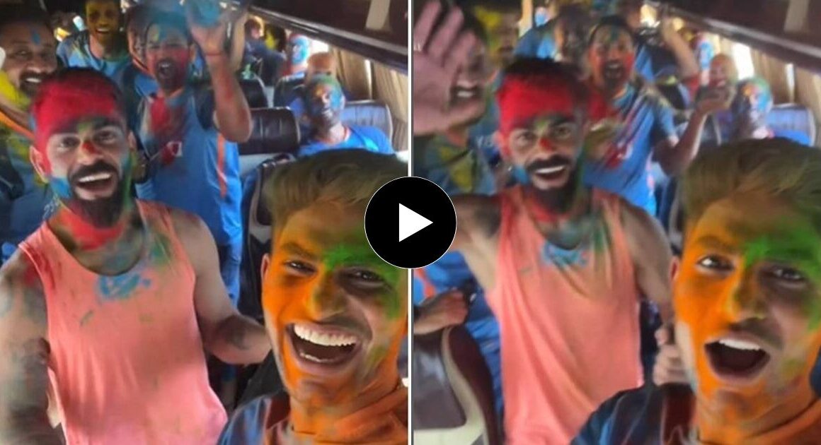 भारतीय टीम की होली पर मस्ती, रंग बरसे गाने पर नाचे कोहली, रोहित ने उड़ाया रंग, सचिन ने लगाए ठुमके